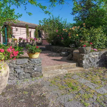 Il Glicine Frühstückspension Piedimonte Etneo